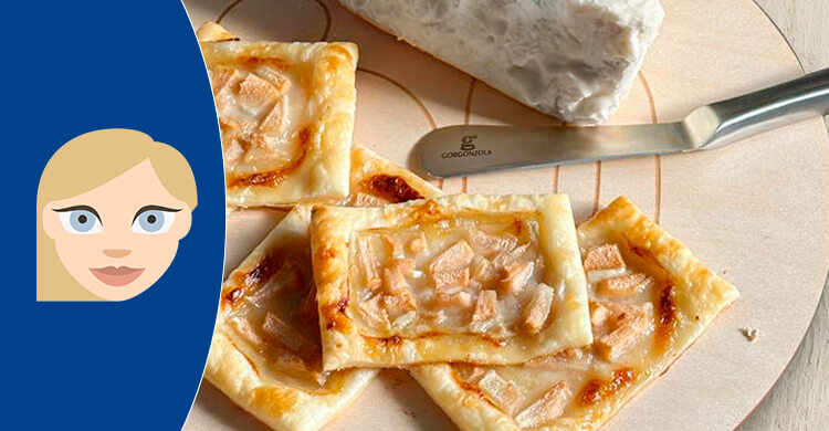 Sfogliatine con Gorgonzola Dop e pere di @alicelikeaudrey