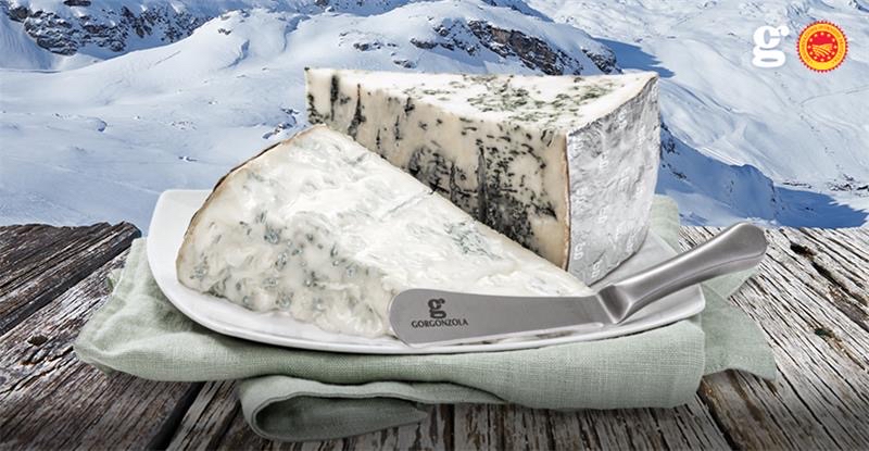 DOMENICA 18 GENNAIO 2026 GIORNATA MONDIALE DELLA NEVE: IL GORGONZOLA DOP E’ UN MUST ANCHE SULLE PISTE DI SCI